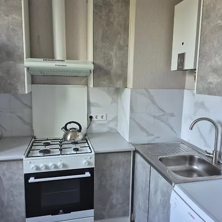 2к в центре одессы, вблизи жд вокзала и моря